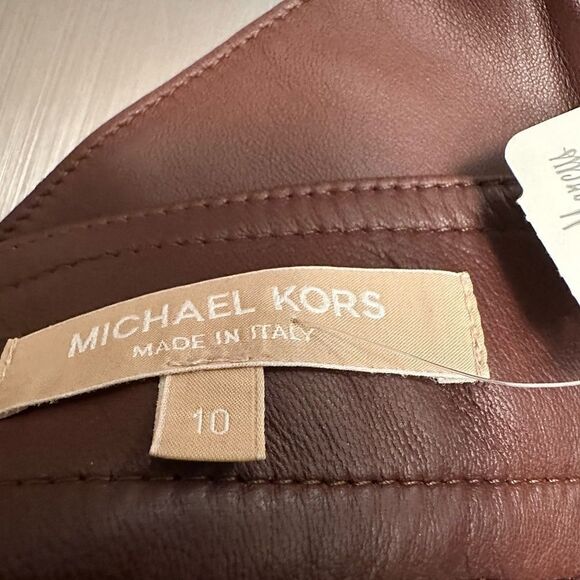 NWT- Michael  Kors brown leather mini skirt. Size 10 - Picture 9 of 16